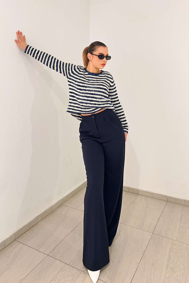 ELASTIC WAIST WOMEN TROUSERS IN BLUE COLOR - 2