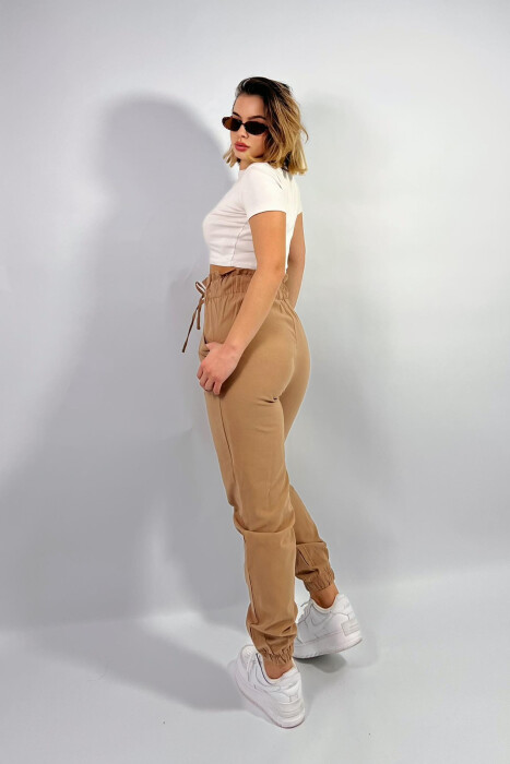 ELASTIC WAIST WOMEN TROUSERS IN LIGHT BROWN COLOR - 4