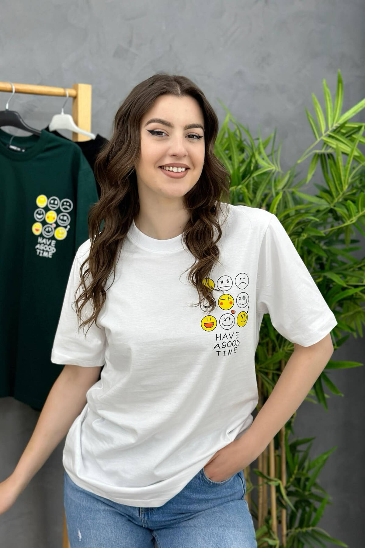 EMOJI COTTON WOMAN T SHIRT WHITE E BARDHE T SHIRT KLAUDIO FASHION TA 2599