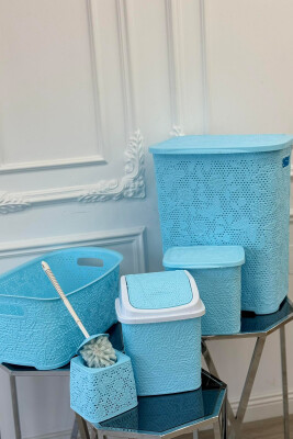 FIVE PIECES TOILET SET BABY BLUE/BLU BY 