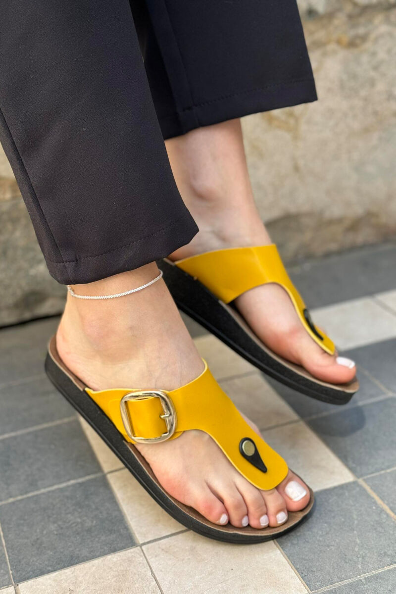 FLAT STRAPPY SLIPPES MUSTARD/MUSTARDE - 2