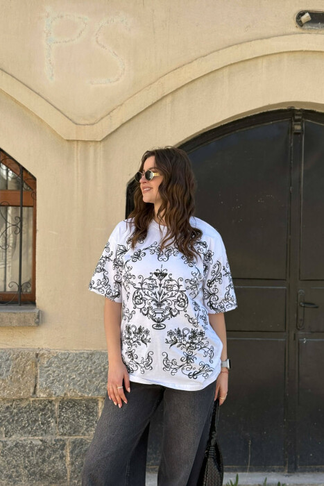 FLORAL DESIGN WOMEN T-SHIRT + 6 PAIR SOCKS WHITE-E BARDHE - KLAUDIO FASHION