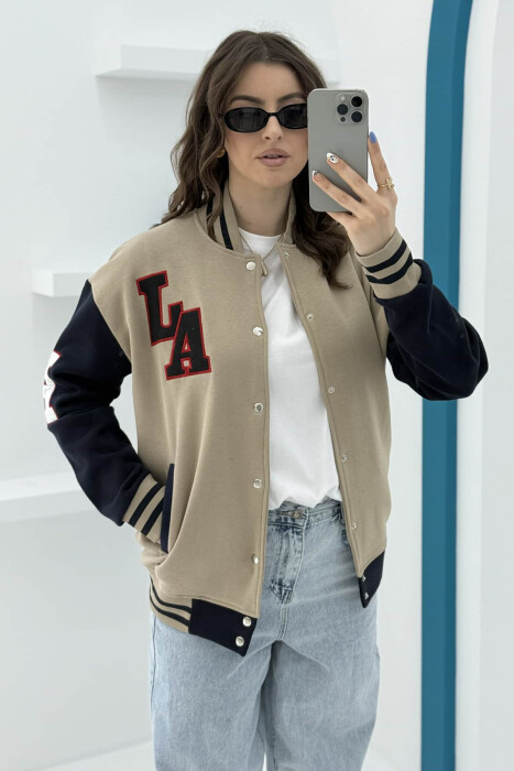 FLUFFY A&J FRONT LOGO BUTTON WOMEN JACKET BEIGE/BEZHE 