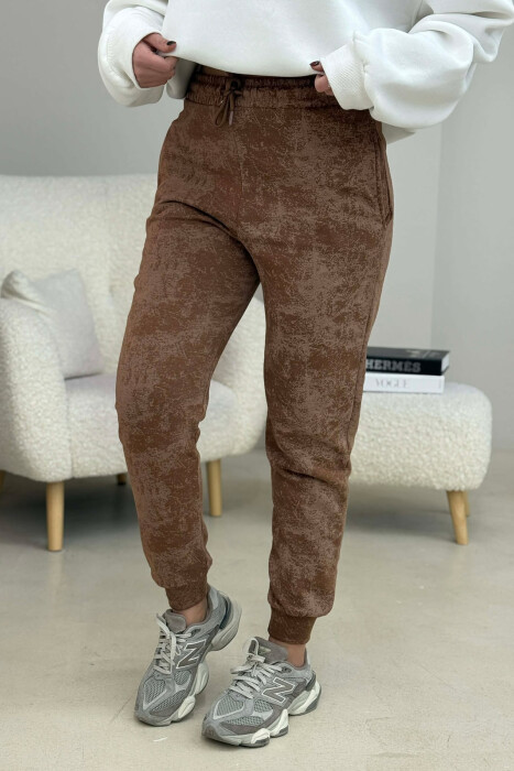 FLUFFY ELASTIC WAIST WOMEN JOGGERS BROWN/KAFE - KLAUDIO FASHION