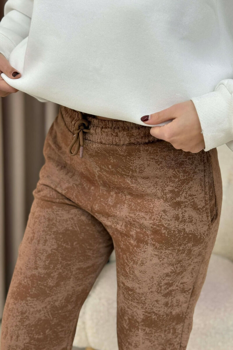 FLUFFY ELASTIC WAIST WOMEN JOGGERS BROWN/KAFE - 3