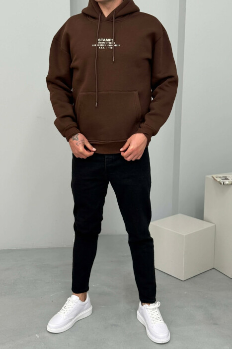 FLUFFY FRONT WRITTINGS MEN HOODIE DARK BROWN/KAE 