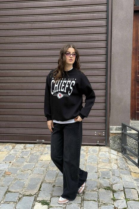 FLUFFY FRONT WRITTINGS WOMEN SWEATSHIRT BLACK/ E ZEZE - KLAUDIO FASHION