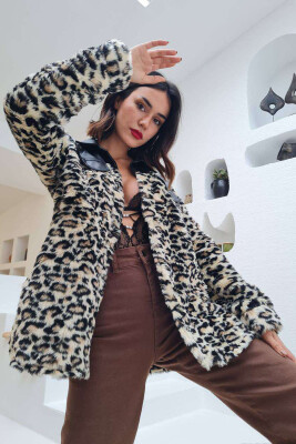 FLUFFY LEOPARD PATTERN WOMAN JACKET LEO/LEOPARD 