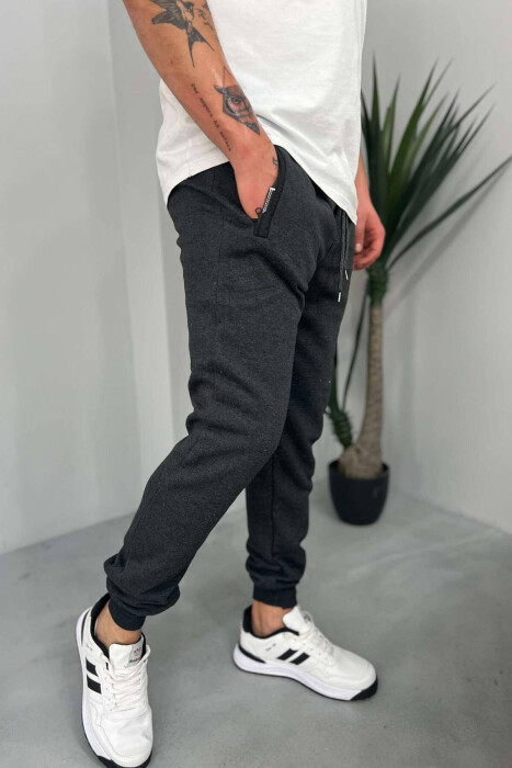 ONE COLOR FLUFFY MEN SWEATPANTS DARK GREY/GEE - 2