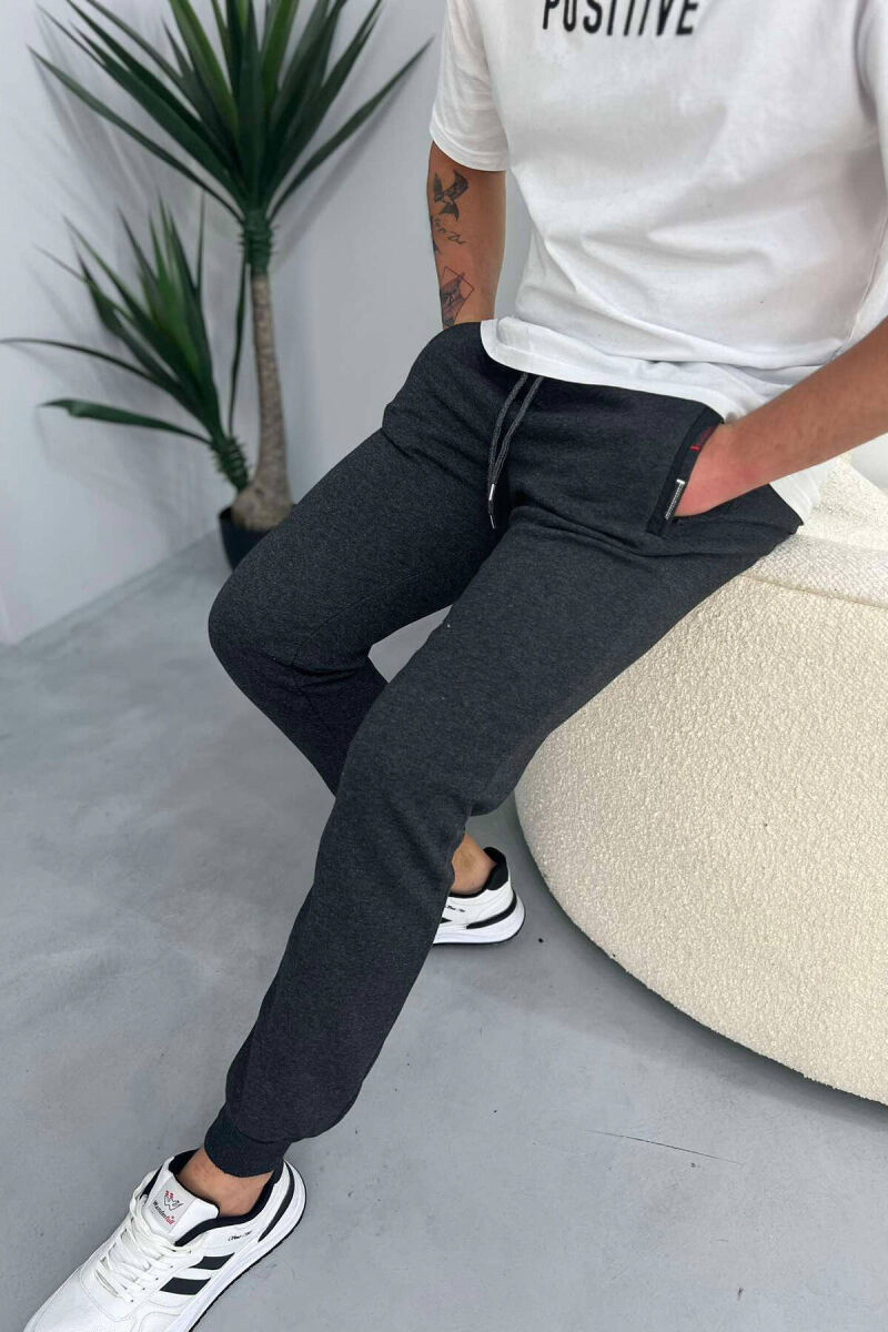 ONE COLOR FLUFFY MEN SWEATPANTS DARK GREY/GEE - 4