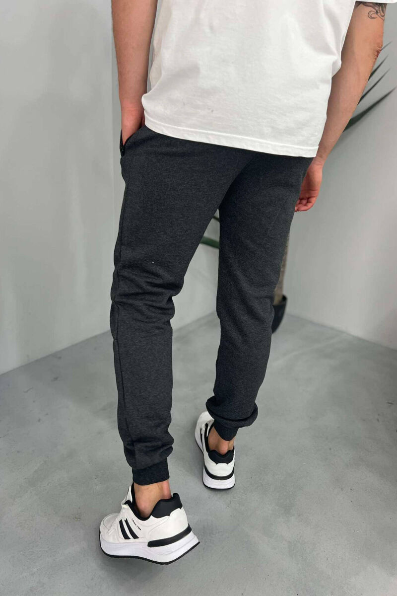 ONE COLOR FLUFFY MEN SWEATPANTS DARK GREY/GEE - 5