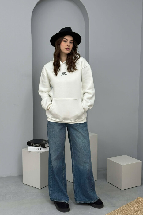 FLUFFY ONE COLOR FRONT WRITTING WOMEN HOODIE CREAM/KREM - KLAUDIO FASHION