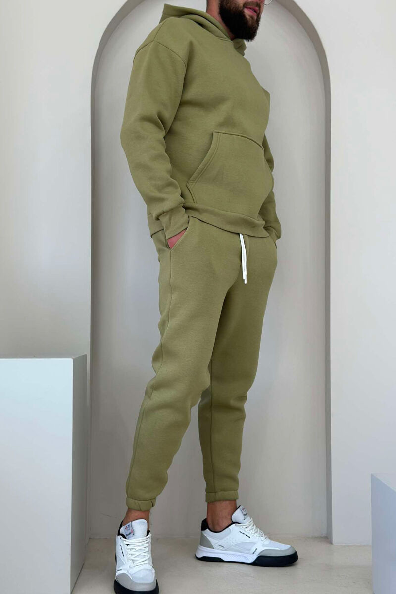 FLUFFY ONE COLOR HOODIE+JOGGERS MEN SET OLIVE/ULLI - 3