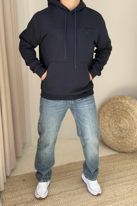 HOODIE NJË NGJYRËSHE ME PUSH PËR MESHKUJ NË NGJYRËN BLU E ERRËT - KLAUDIO FASHION