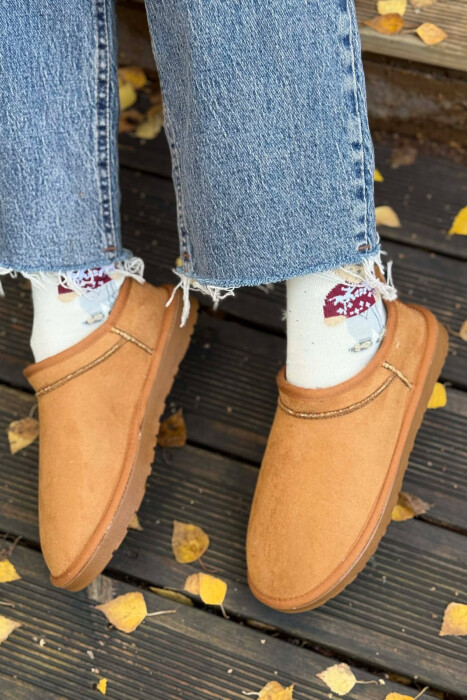 UGG NJE NGJYRESHE ME PUSH PER FEMRA NE NGJYRE KAFE 