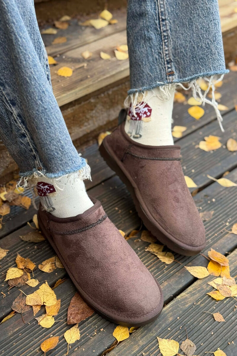 FLUFFY ONE COLOR SHORT WOMEN UGG DARK BROWN/KAE - 3