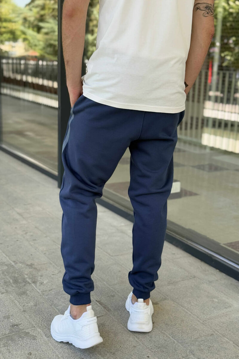 FLUFFY ONE COLOR SIMPLE MEN JOGGERS BLUE/BLU - 4