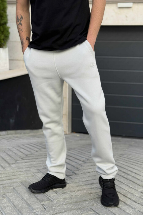 FLUFFY ONE COLOR SIMPLE MEN JOGGERS WHITE-E BARDHE - 2