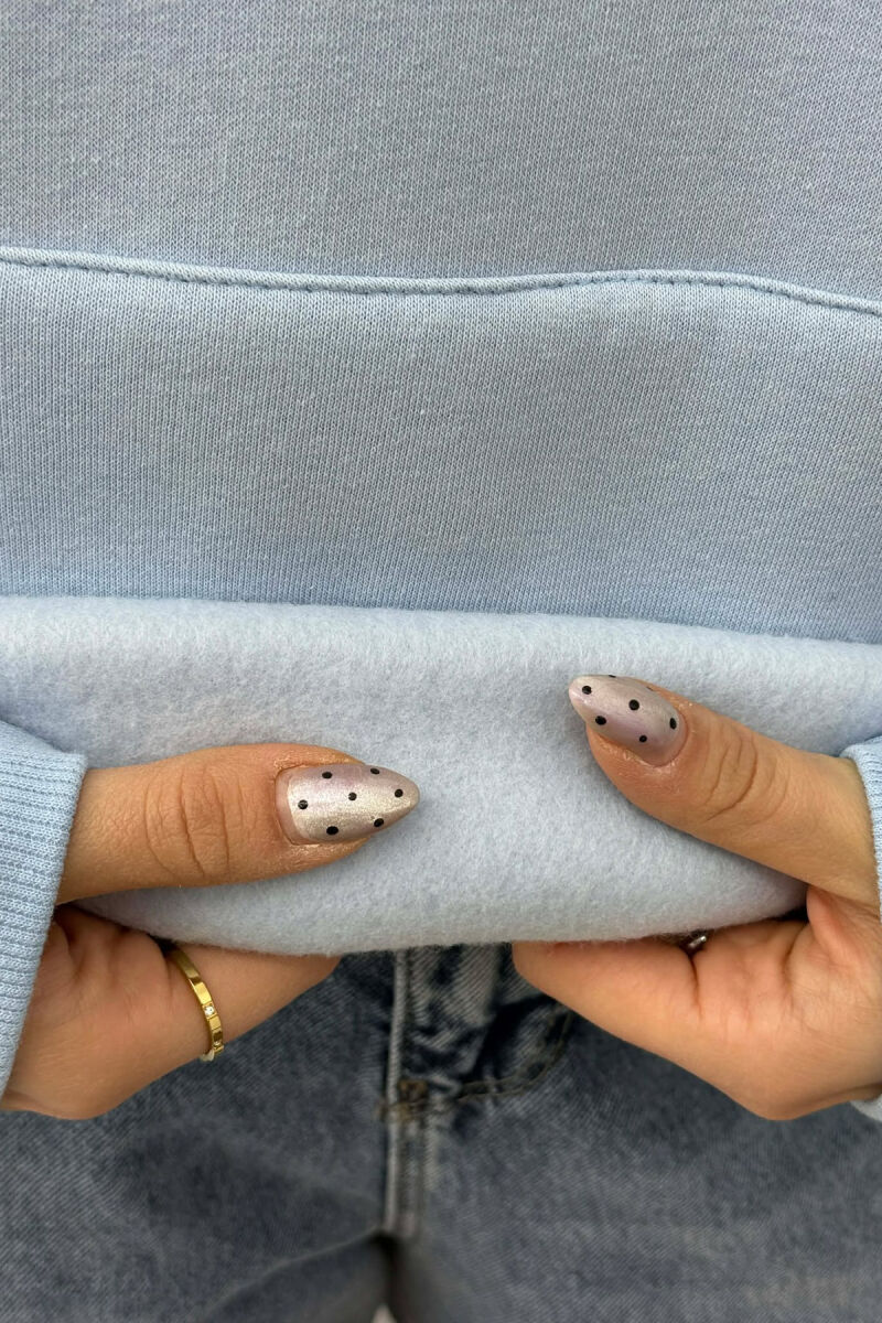 FLUFFY ONE COLOR SMALL FRONT WRITTING WOMEN HOODIE LIGHTBLUE/BZ - 5