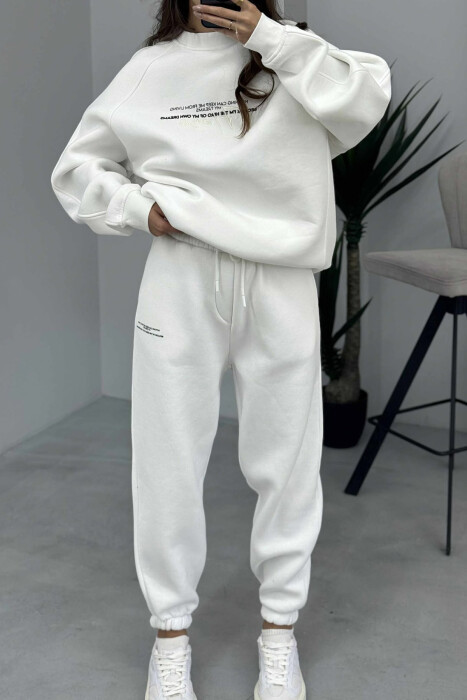 FLUFFY ONE COLOR SWEATSHIRT+ JOGGERS WOMEN SET WHITE-E BARDHE - 3