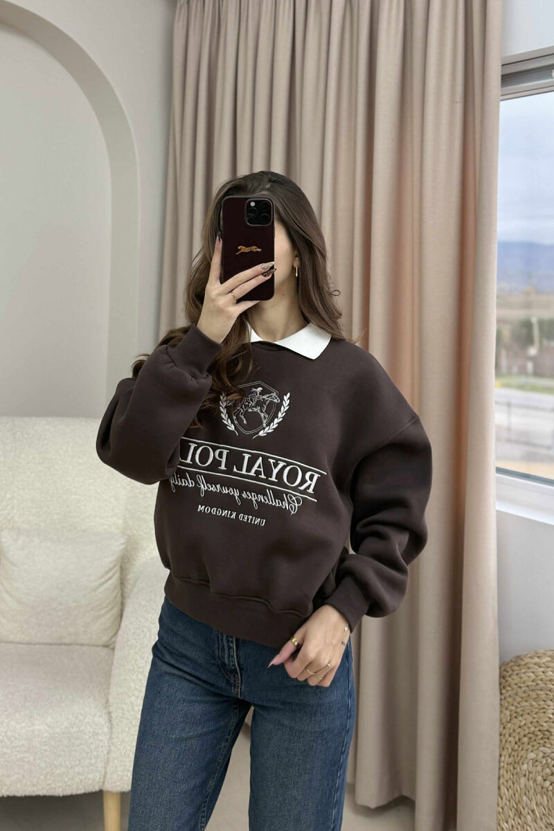 FLUFFY POLO NECK FRONT IMAGE WOMEN SWEATSHIRT BROWN/KAFE - 4