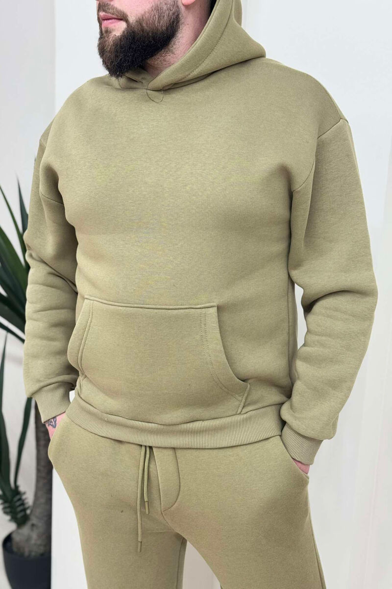 FLUFFY SIMPLE MEN SET IN OLIVE COLOR - 4