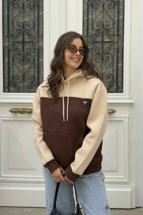FLUFFY SIMPLE SMALL LOGO WOMEN HOODIE BROWN/KAFE 