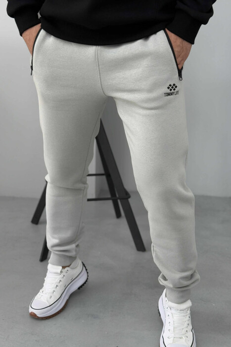 FLUFFY ZIPPER POCKETS MEN JOGGERS LIGHT GREY/GZ - 2