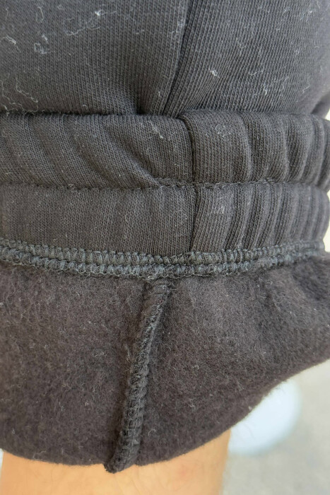 FLUFFY ZIPPER POCKETS ONE COLOR MEN JOGGERS BLACK/ E ZEZE - 5