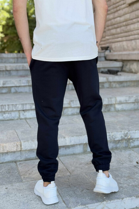 FLUFFY ZIPPER POCKETS ONE COLOR MEN JOGGERS DARK BLUE/BEE - 4