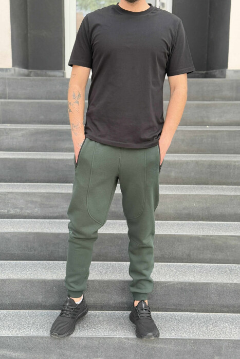 TUTA NJË NGJYRËSHE ME PUSH PËR MESHKUJ NË NGJYRËN JESHILE - KLAUDIO FASHION