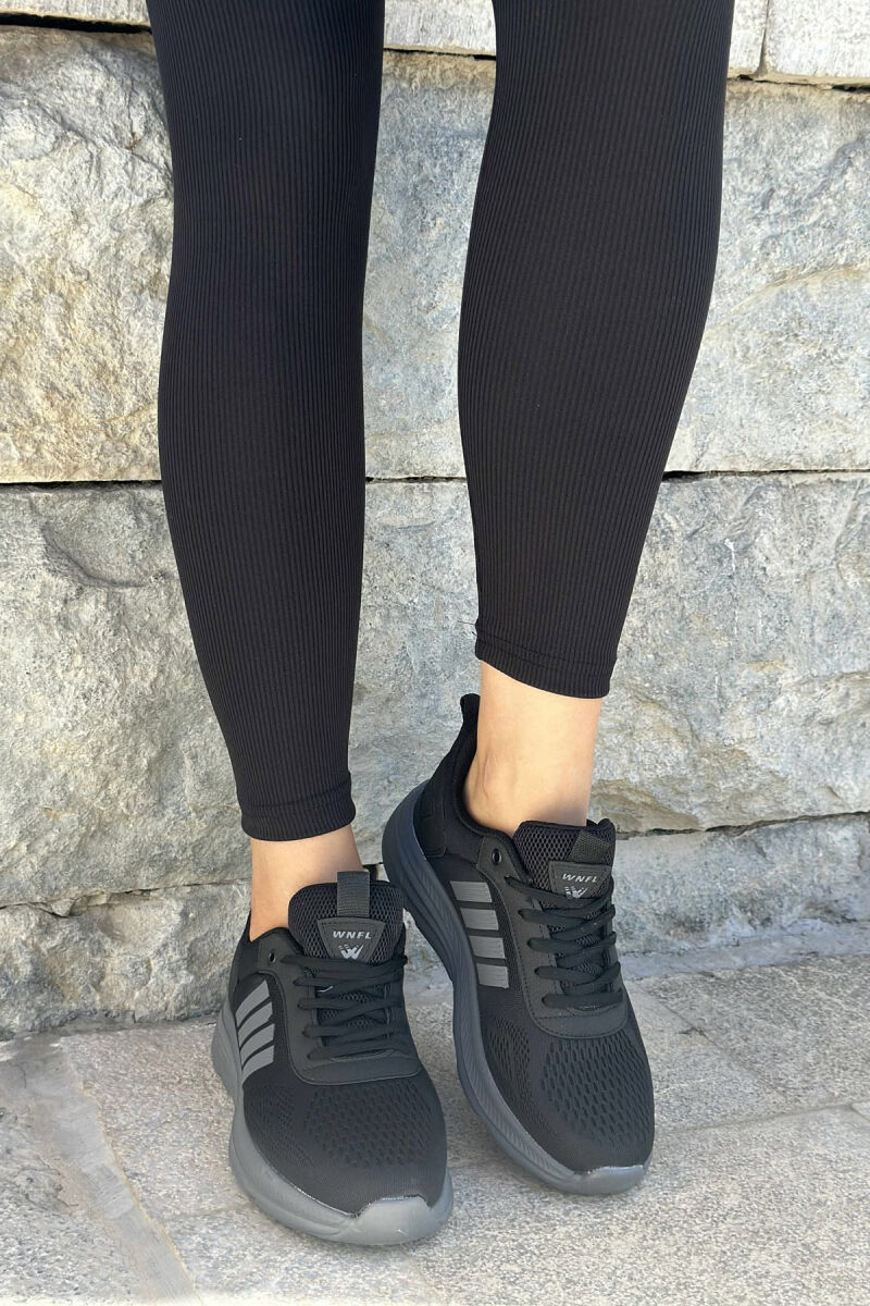 FOUR STRIPES PLATFORM SIMPLE WOMEN SNEAKERS BLACK-GREY/ZEGR - 3