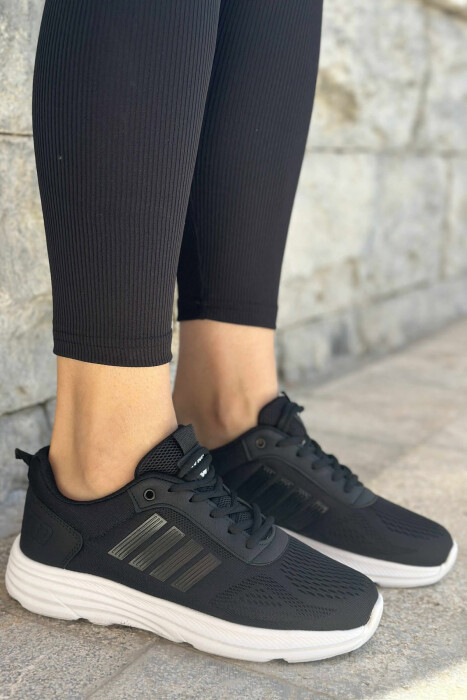 FOUR STRIPES PLATFORM SIMPLE WOMEN SNEAKERS BLACK-WHITE/ZB - 1