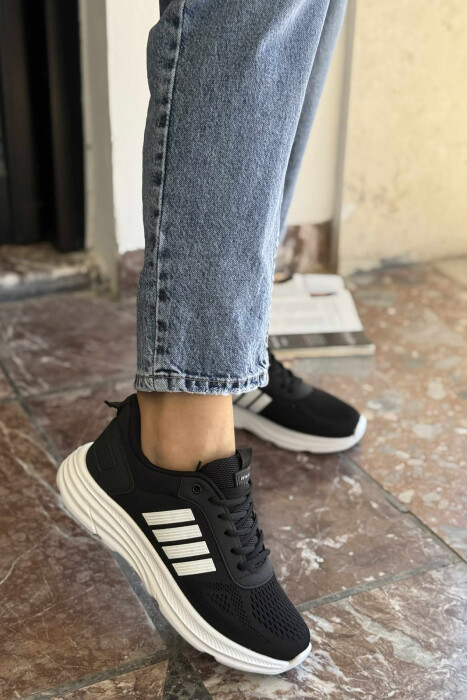 FOUR STRIPES PLATFORM SIMPLE WOMEN SNEAKERS BLACK-WHITE/ZEBA - 3
