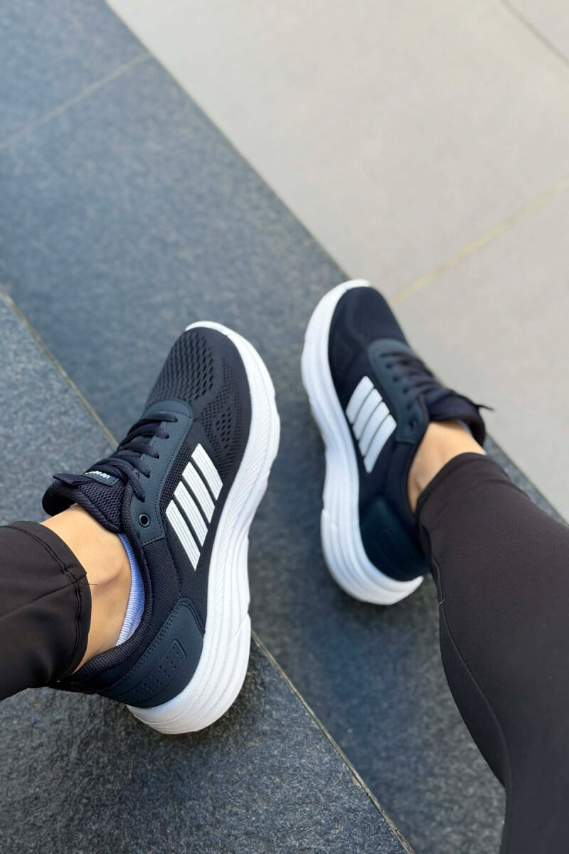 FOUR STRIPES PLATFORM SIMPLE WOMEN SNEAKERS BLUE-WHITE/BLBA - 4