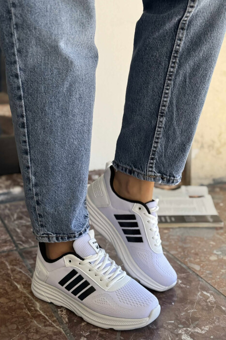 FOUR STRIPES PLATFORM SIMPLE WOMEN SNEAKERS WHITE-BLACK/BAZE 