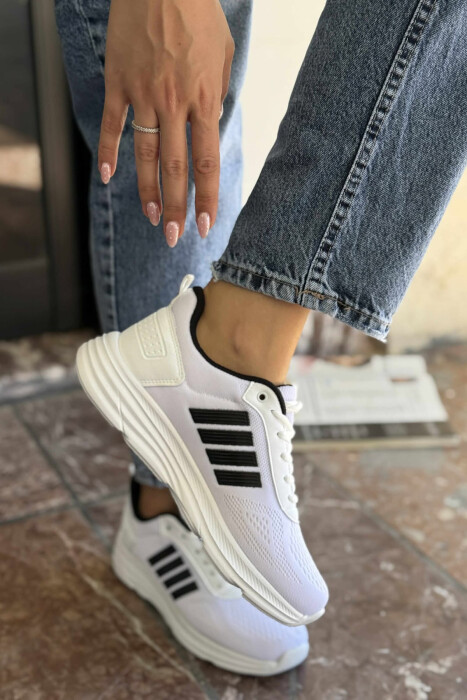 FOUR STRIPES PLATFORM SIMPLE WOMEN SNEAKERS WHITE-BLACK/BAZE - 2