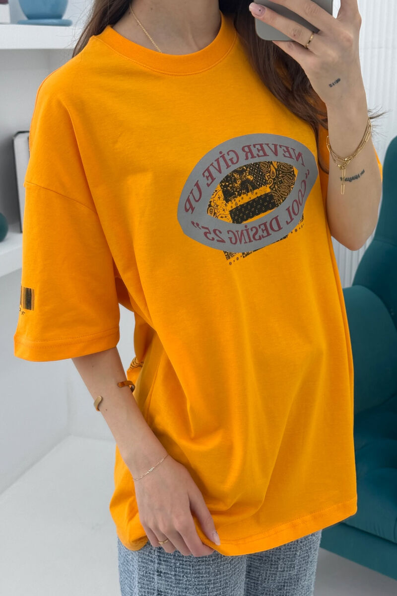 FRONT & BACK DESIGNED WRITTINGS WOMEN T-SHIRT MUSTARD/MUSTARDE - 2