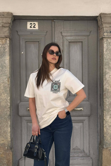 FRONT & BACK IMAGE SIMPLE WOMEN T-SHIRT + 6 PAIR SOCKS WHITE-E BARDHE 