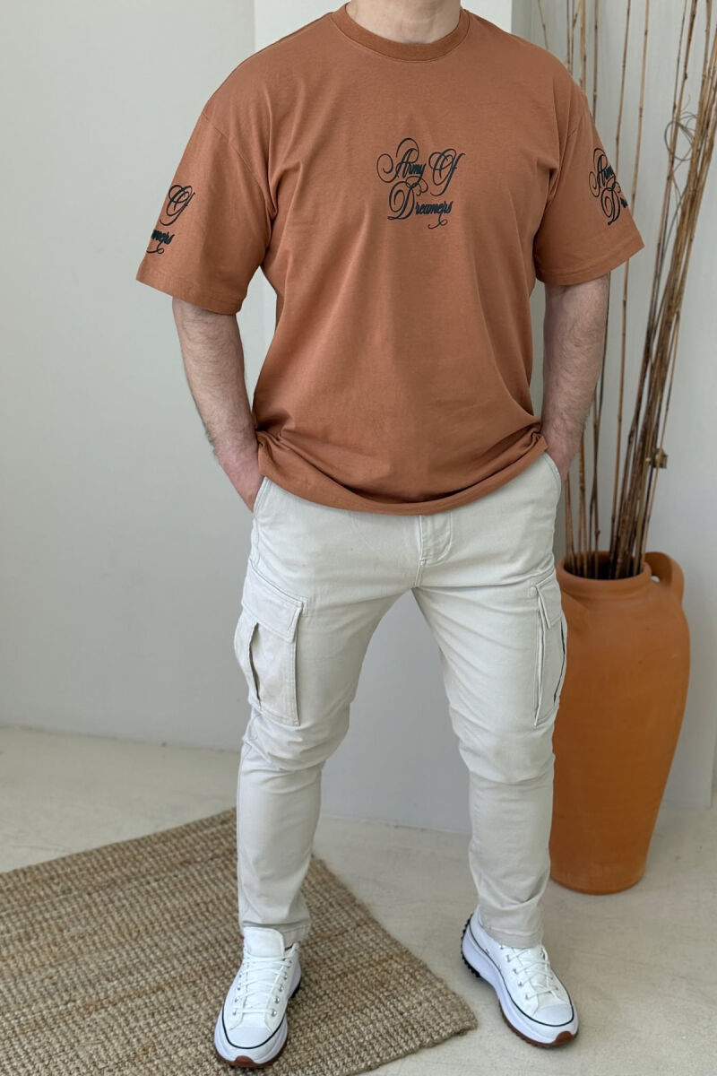 FRONT & BACK WRITTINGS ROUND NECK MEN T-SHIRT LIGHT BROWN/KAZB - 2