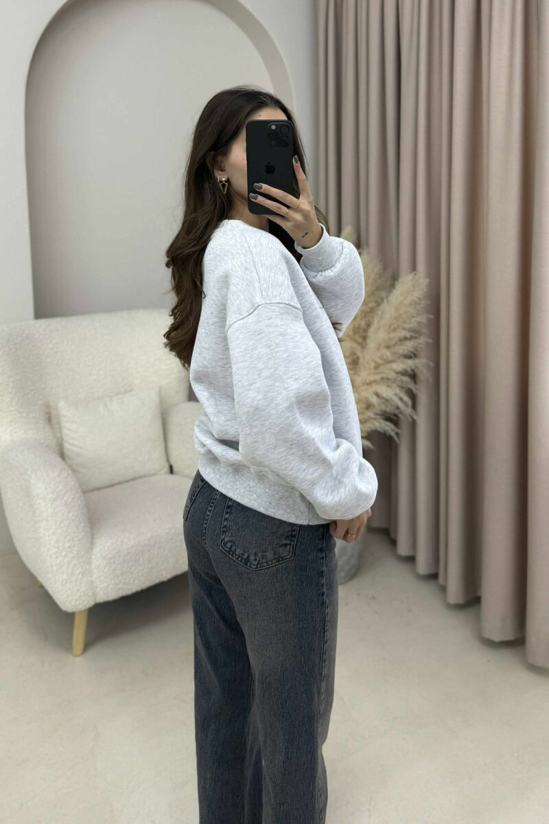 FRONT BEAR IMAGE FLUFFY WOMEN SWEATSHIRT LIGHT GREY/GZ - 4