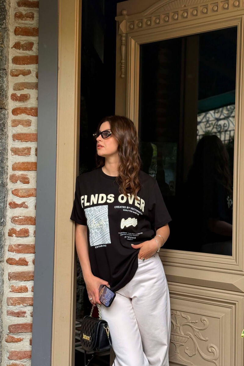 FRONT IMAGE & WITTINGS WOMEN T-SHIRT + 6 PAIR SOCKS BLACK/ E ZEZE - 1