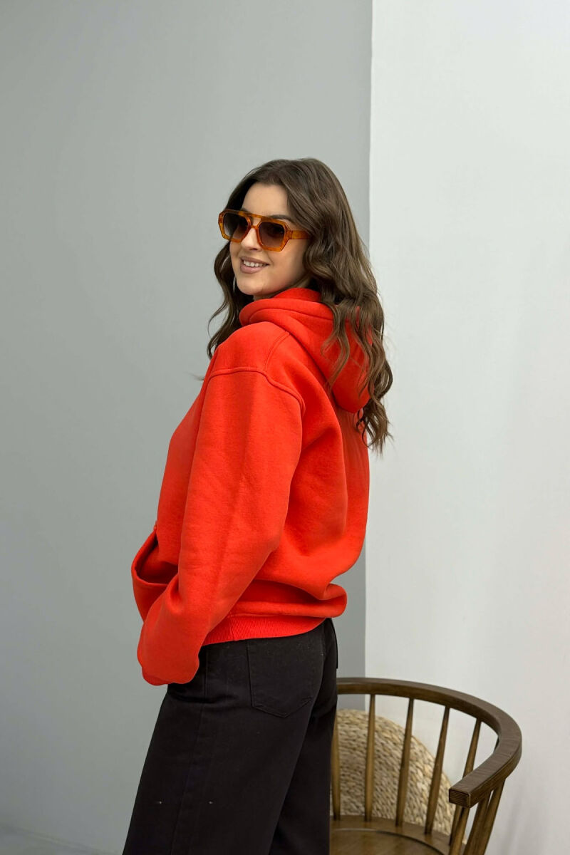 FRONT LITTLE WRITTINGS FLUFFY WOMEN HOODIE ORANGE/PORTOKALLI - 2