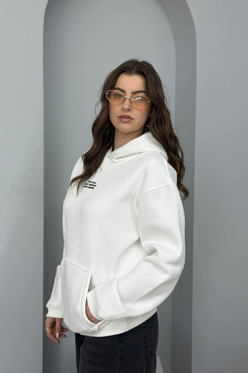 FRONT LITTLE WRITTINGS FLUFFY WOMEN HOODIE WHITE-E BARDHE - 2