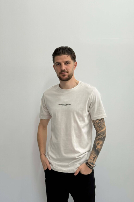 T-SHIRT ME SHKRIME TE VOGLA PER MESHKUJ NE NGJYRE KREM - KLAUDIO FASHION