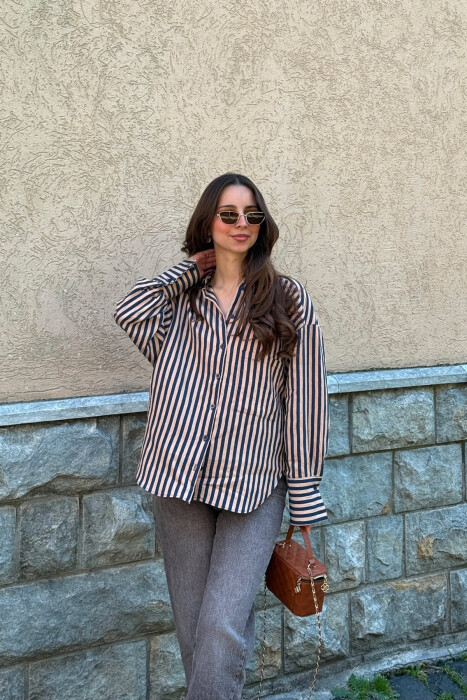 KEMISHE ME DIZAJN VIJASH PER FEMRA NE NGJYRE BLU ME BEZHE - KLAUDIO FASHION