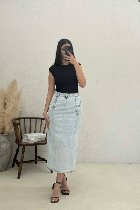 TWO POCKETS DENIM WOMEN SKIRT LIGHTBLUE/BZ - KLAUDIO FASHION
