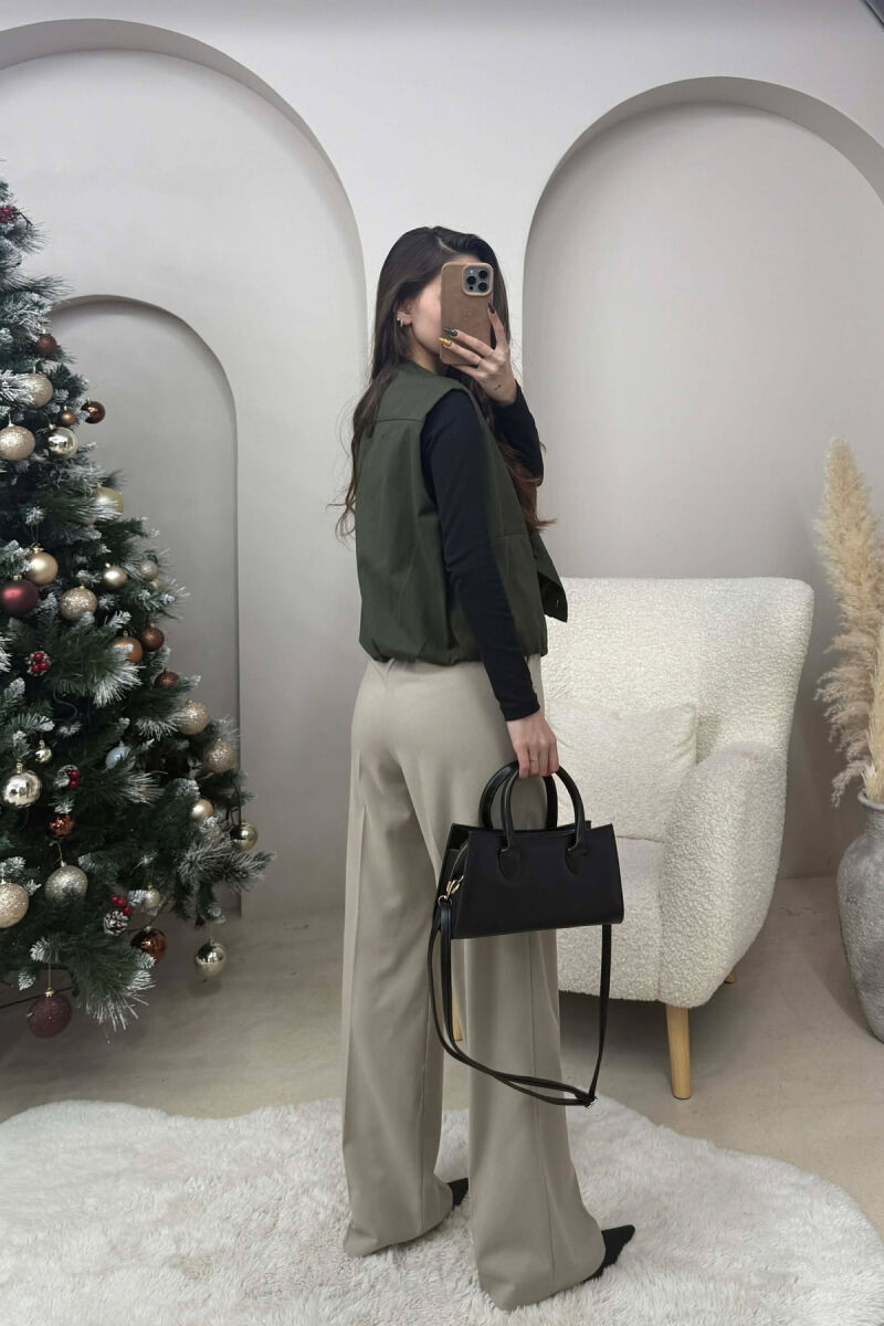 FRONT POCKETS DETAIL ONE COLOR WOMEN VEST GREEN/JESHILE - 3