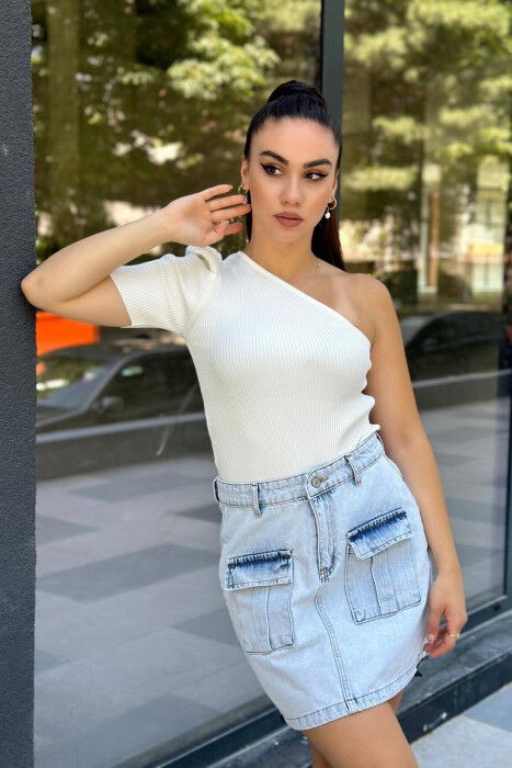 FRONT POCKETS DETAIL SHORT WOMEN SKIRT LIGHTBLUE/BZ - 2