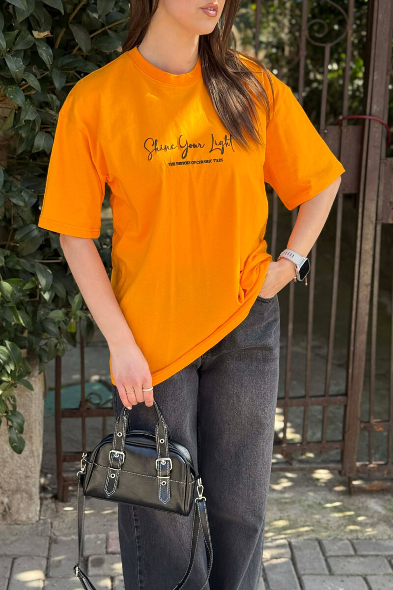 FRONT WRITTINGS BACK IMAGE WOMEN T-SHIRT + 6 PAIR SOCKS MUSTARD/MUSTARDE - 2